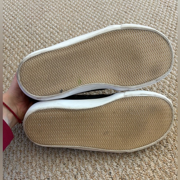 WEAK Barefoot Sneakers - Picture 6 of 6